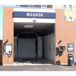 1 x Platin vask i Q8's nye vaskehal på Herningvej i Holstebro
